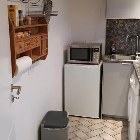 Komfortable In Flörsheim-weilbach Apartment