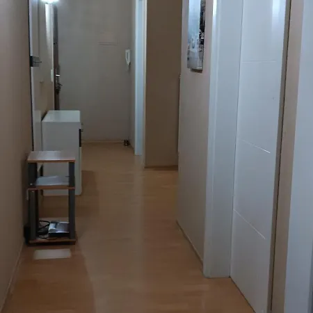 Komfortable In Flörsheim-weilbach Apartment *