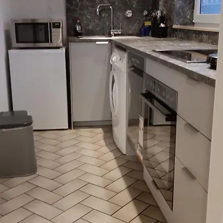 Komfortable In Floersheim-weilbach