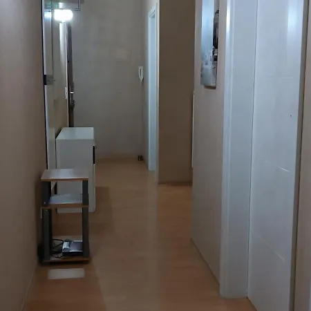 Komfortable In Flörsheim-weilbach Apartment *