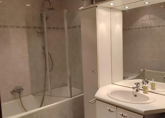 Komfortable In Floersheim-weilbach アパート フレールスハイム・アム・マイン