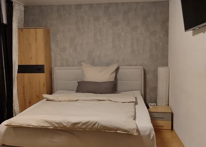 Komfortable In Floersheim-weilbach * フレールスハイム・アム・マイン