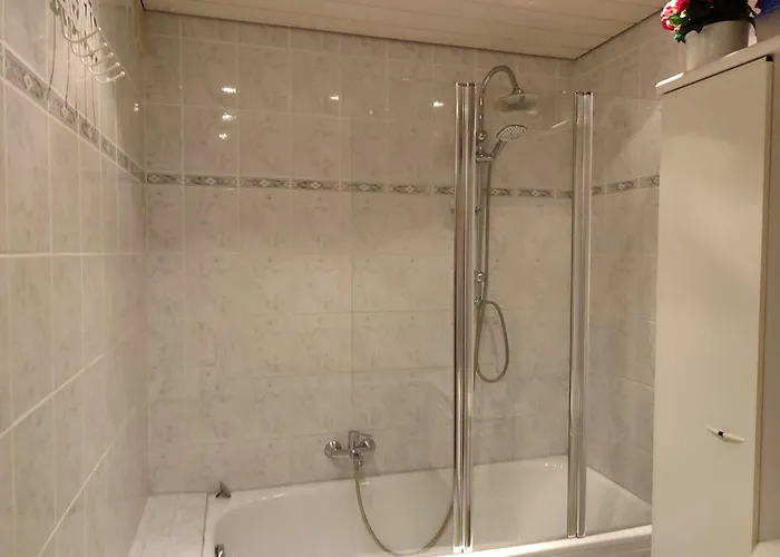 Komfortable In Floersheim-weilbach アパート フレールスハイム・アム・マイン