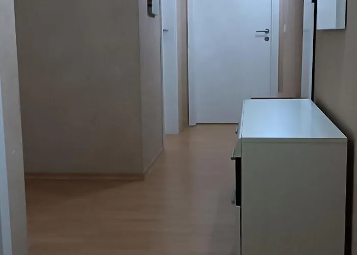 Komfortable In Floersheim-weilbach * フレールスハイム・アム・マイン